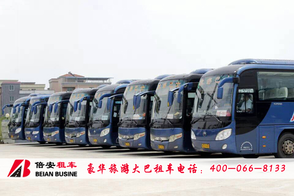大巴車(chē) .jpg